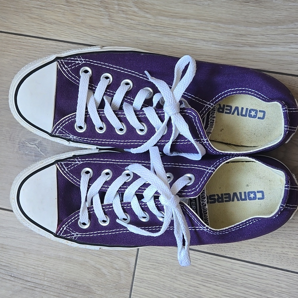 CONVERSE CTAS All Star Purple Unisex Sneakers Womens 7.5 Mens 5.5 - Picture 2 of 7